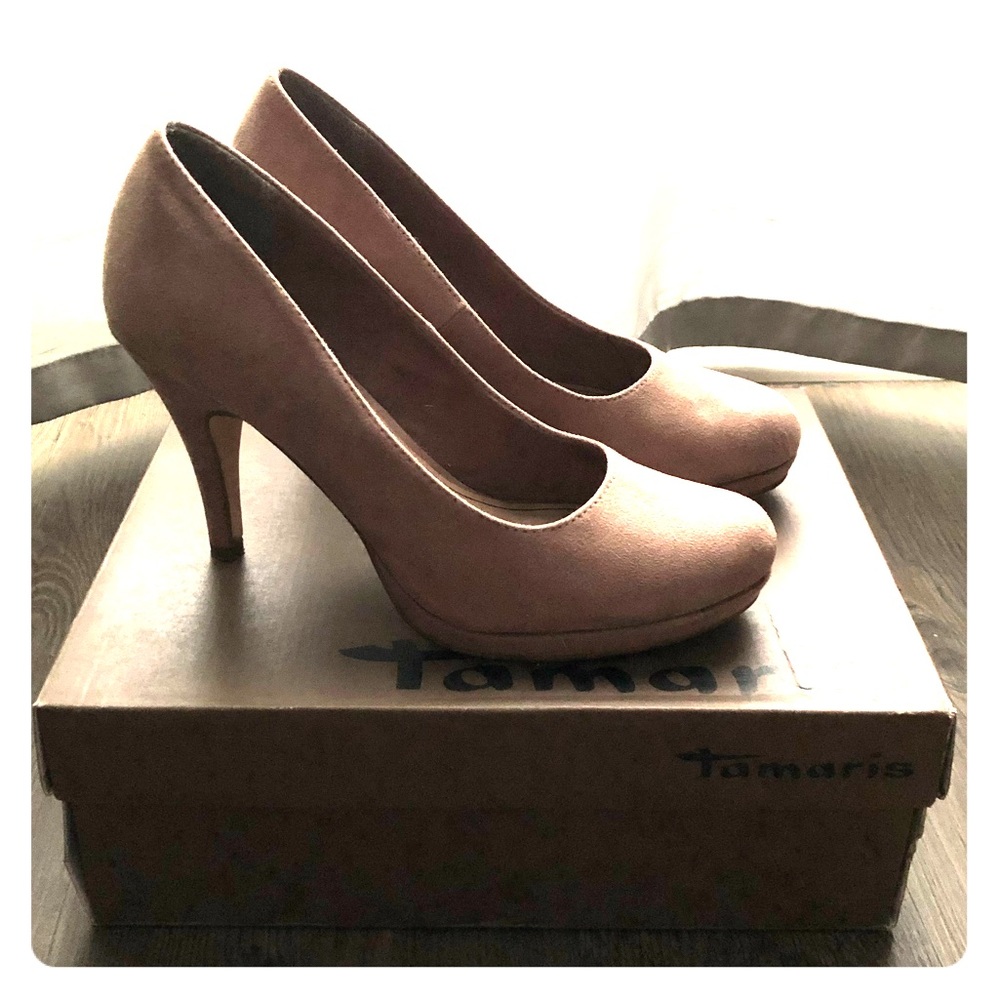 Nude Suede Pumps, New